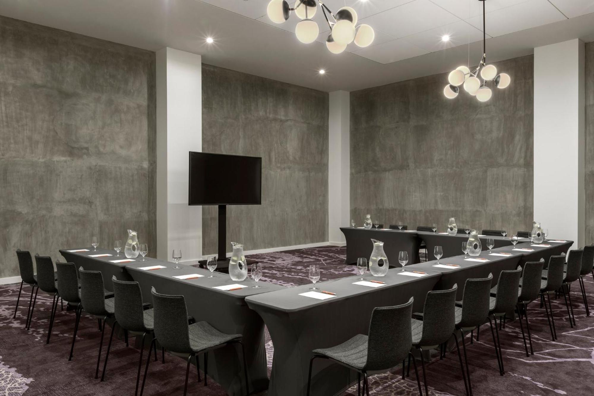 Kimpton Everly Hollywood By Ihg 4*
